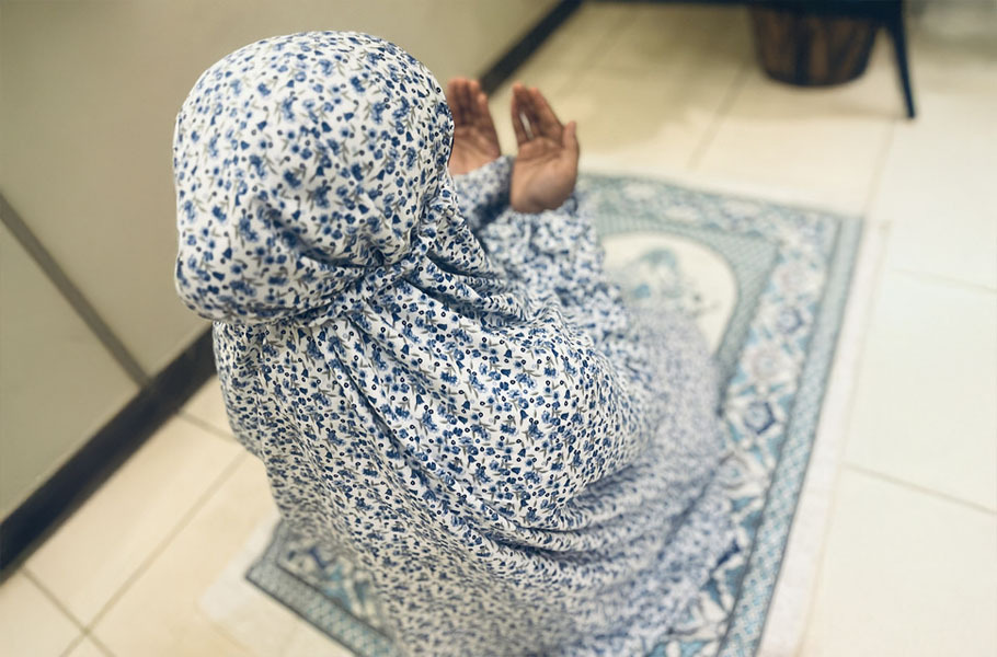 ILoveQatar.net | Where to buy prayer dresses in Qatar