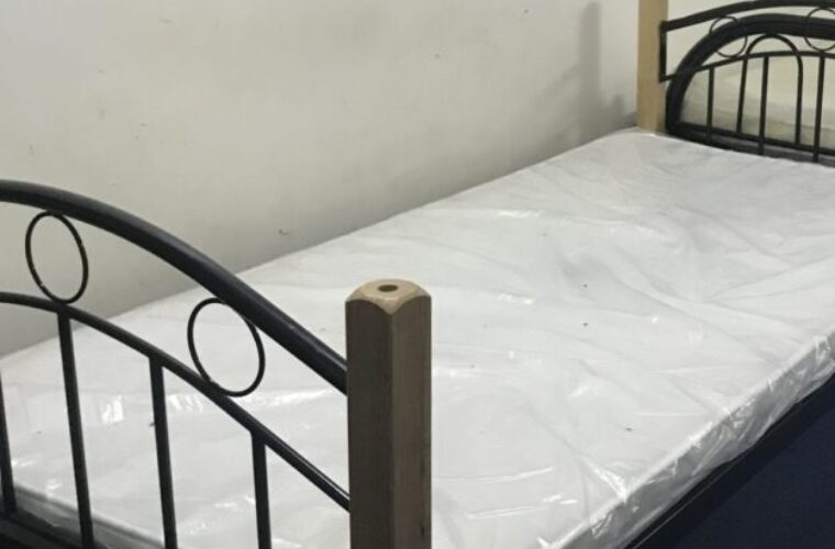 Executive bachelor bed space available