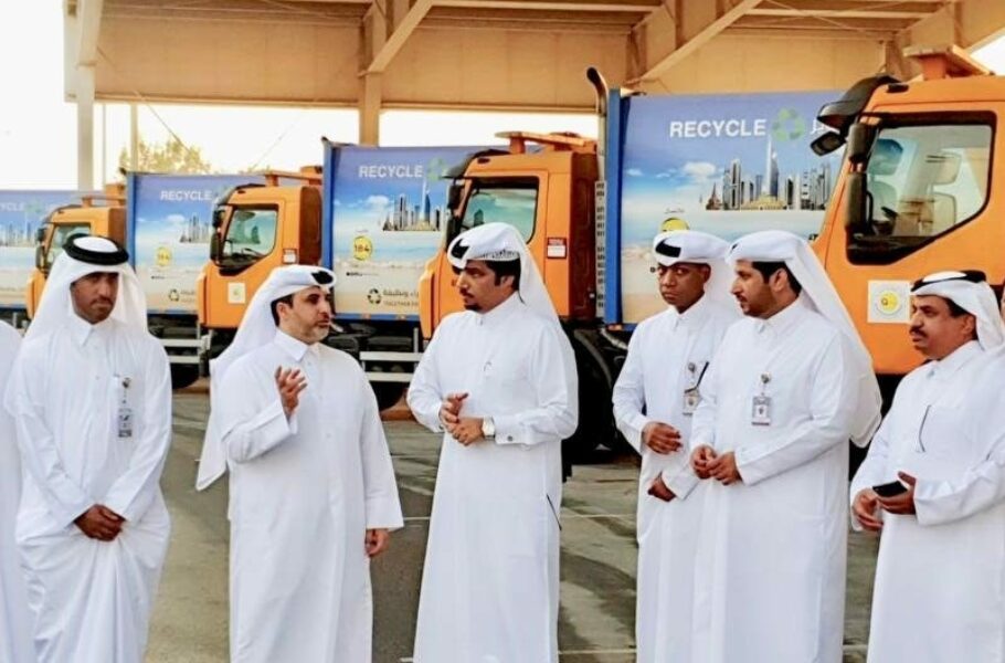Al Baladiya to place recycling bins and collecting trucks in Qatar
