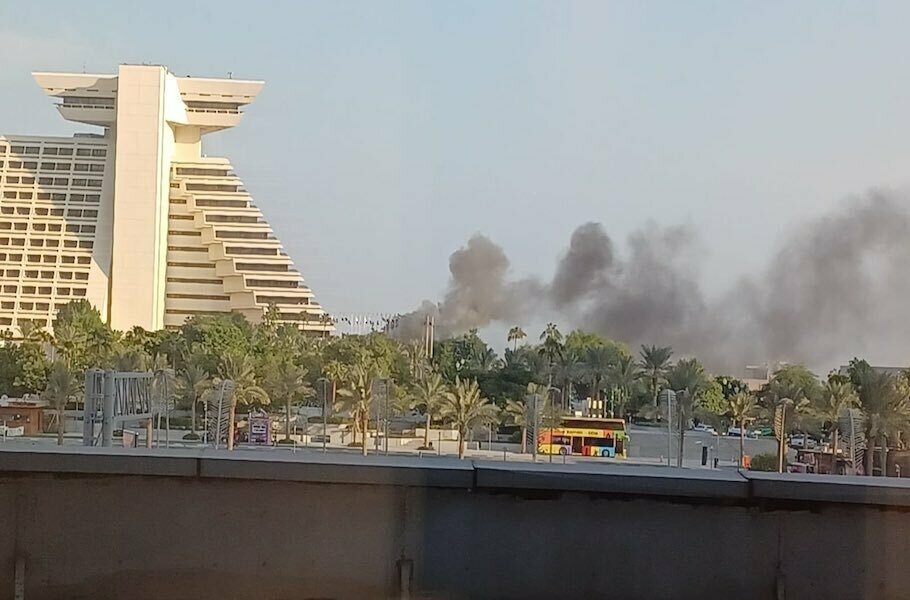 ILoveQatar.net | Civil Defence controls a fire of an electric golf car ...