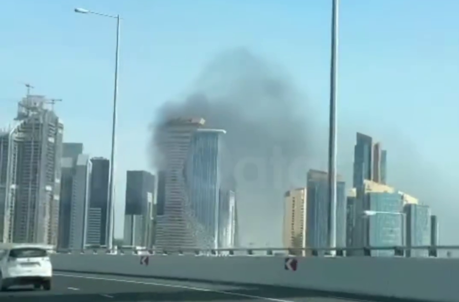 ILoveQatar.net | Civil Defense controls building fire in Abraj area ...