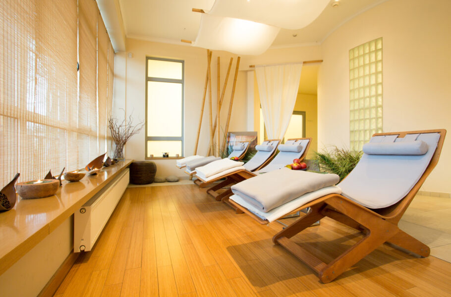 Relax Center ILoveQatar.net | Ministry closes two relaxation centers due to violations