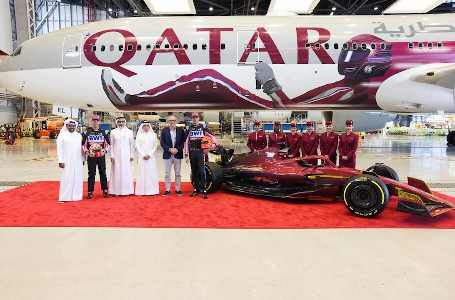 Qatar Airways Formula 1 コラボマグ Luxury Meets Speed: Qatar