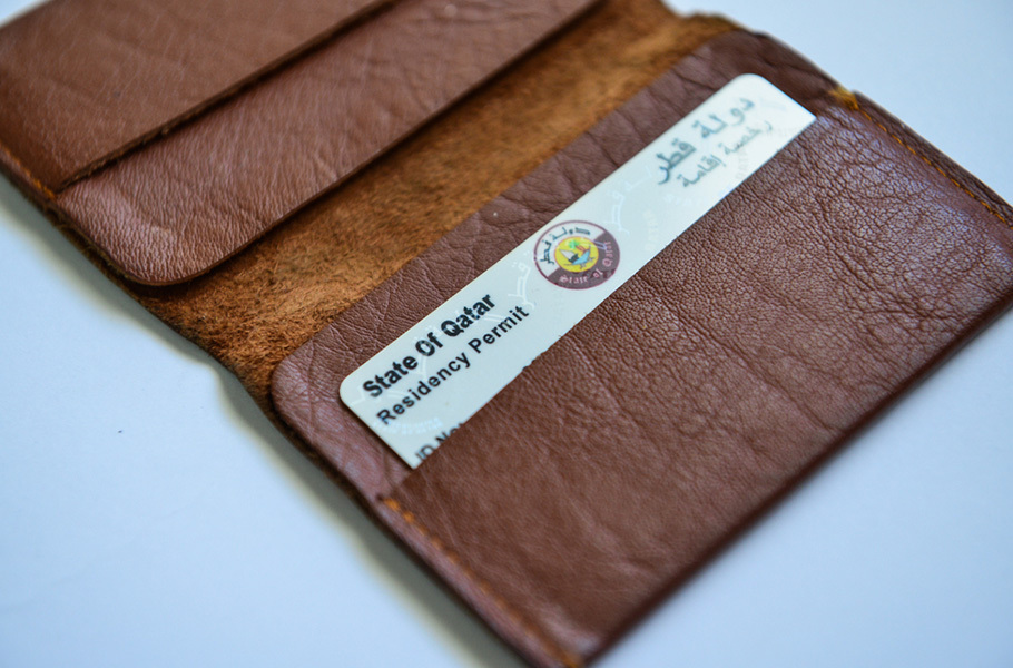 How to travel to Abu Dhabi via road from Qatar